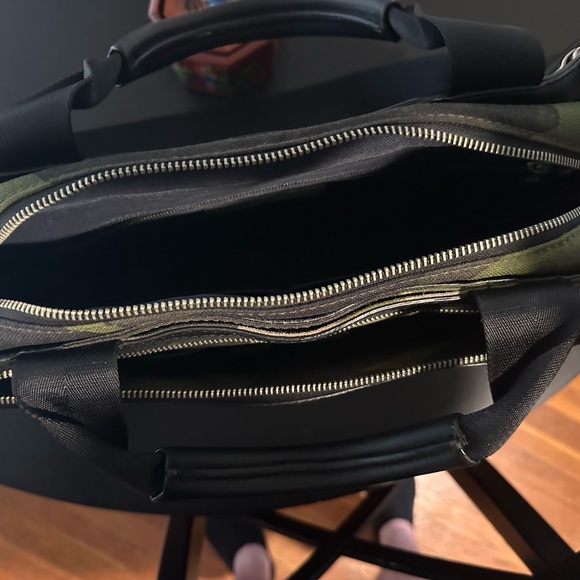 Jack Spade Messenger Bag - Picture 3 of 4